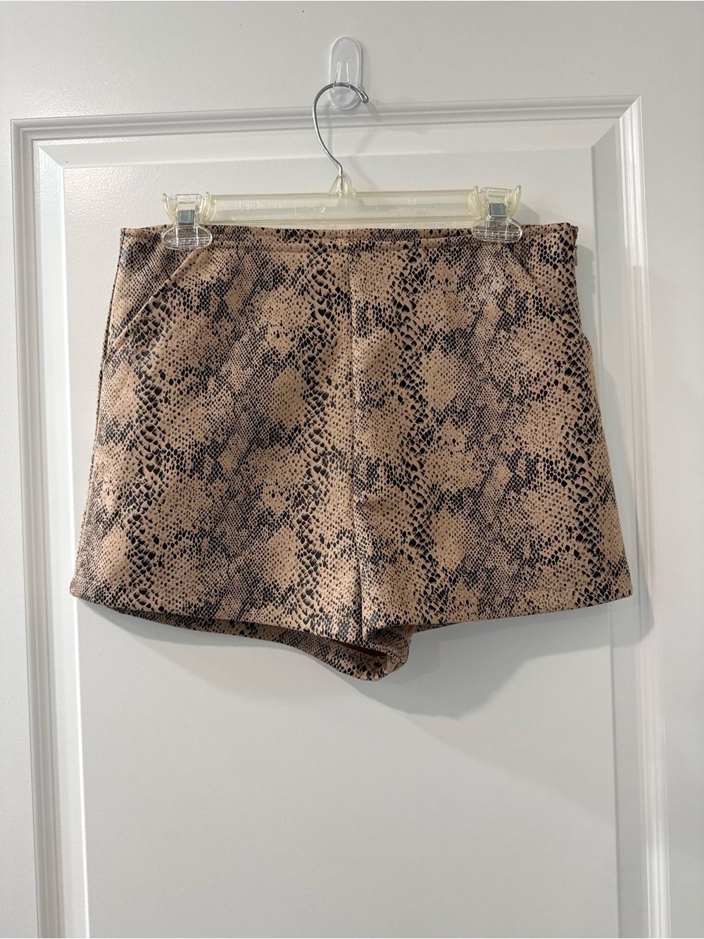 She + Sky Snake-Print High Waist Shorts - Tan/Black